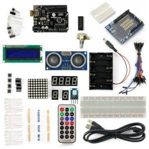 SainSmart UNO R3 Kit debutant avec 19 Tutoriaux (Téléchargement disponible dans la description) Projets Basiques Arduino (1602 LCD & Prototype Shield & hc-sc04 inclus)