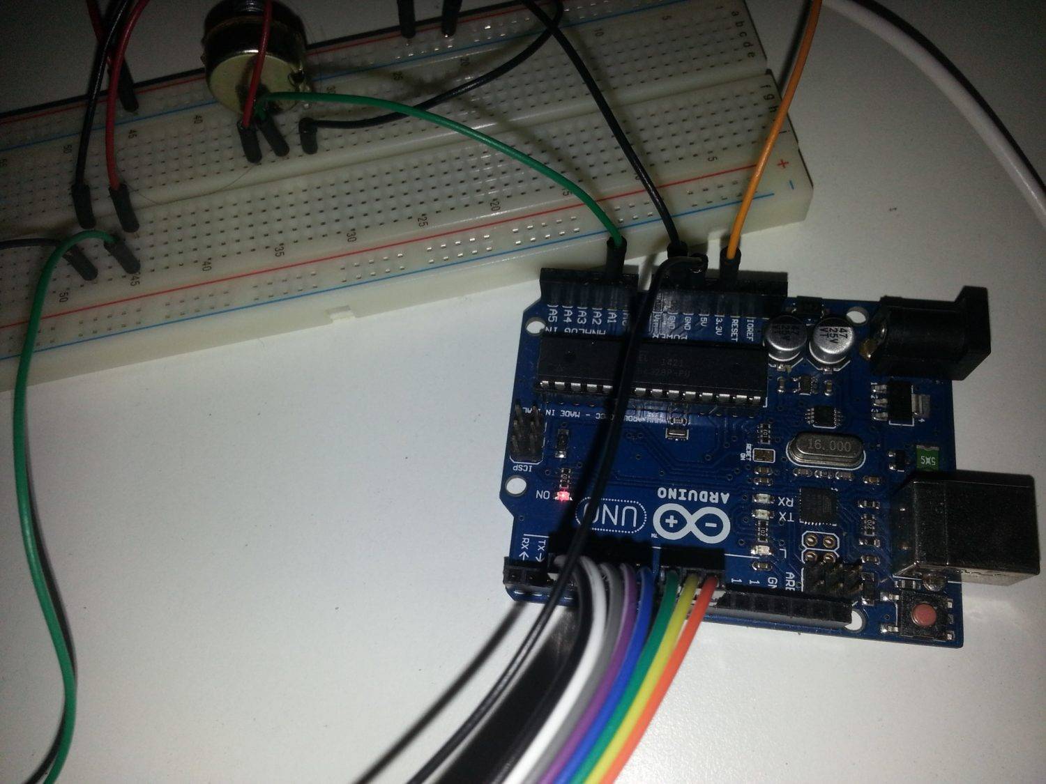 Projet électronique FPGA 4 2 sur 3 Capteur de distance ultrasonique à base du FPGA et Arduino - alimentation2