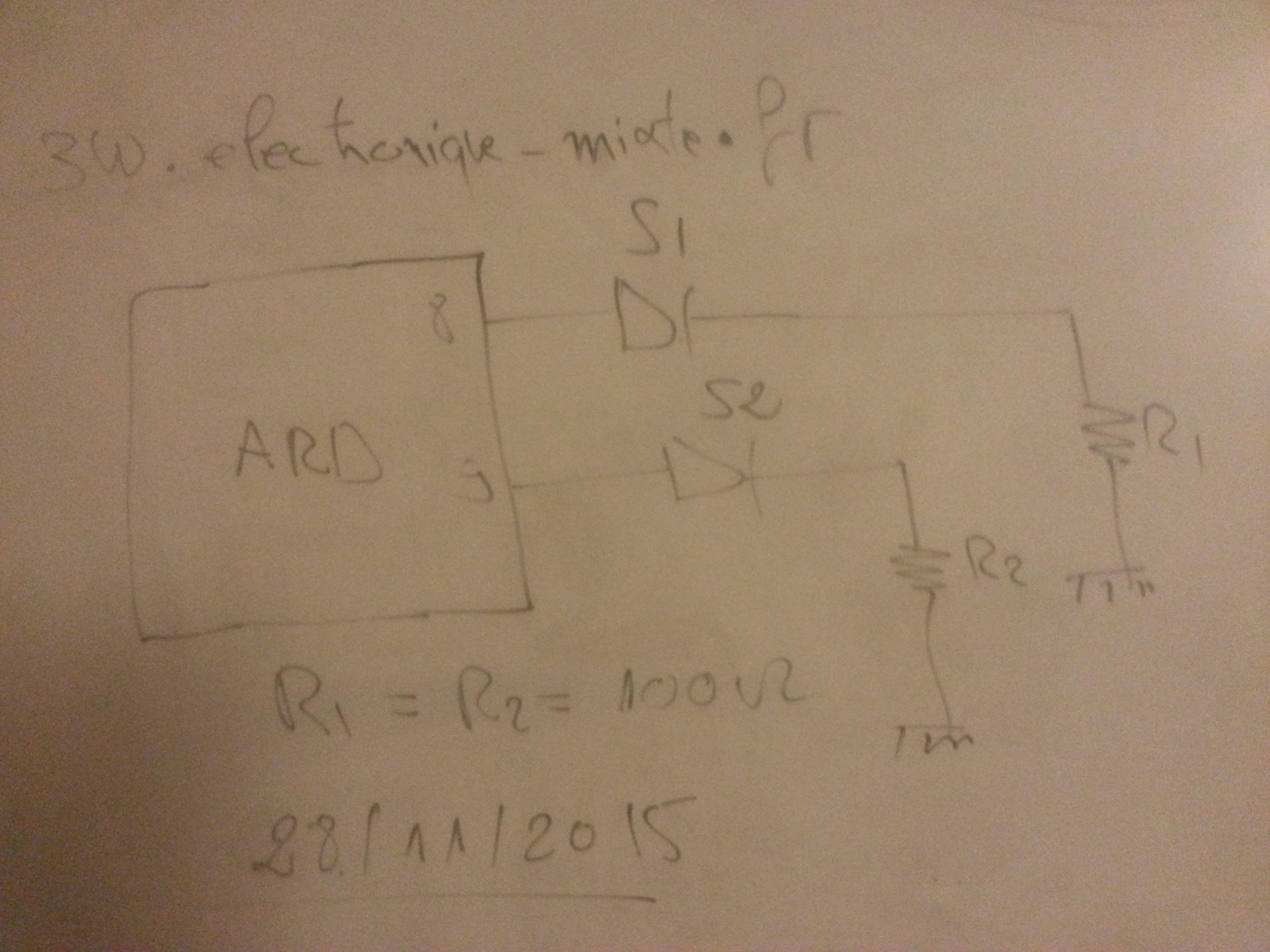 Projet-électornique-Commande-dun-moteur-pas-à-pas-4-phases-avec-Arduino-LED1