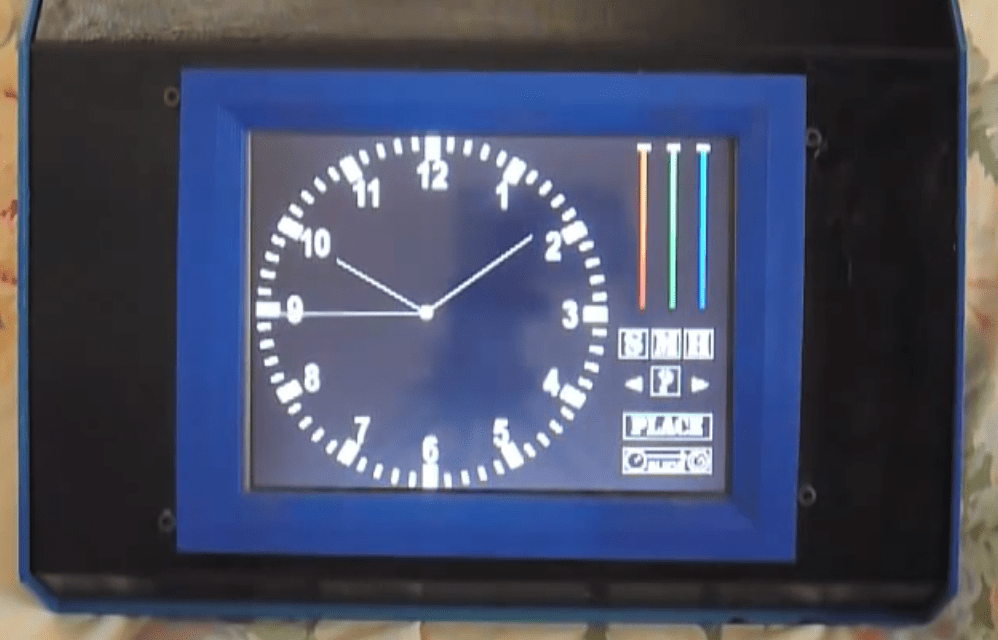 HORLOGE TACTILE AVEC VHDL interface