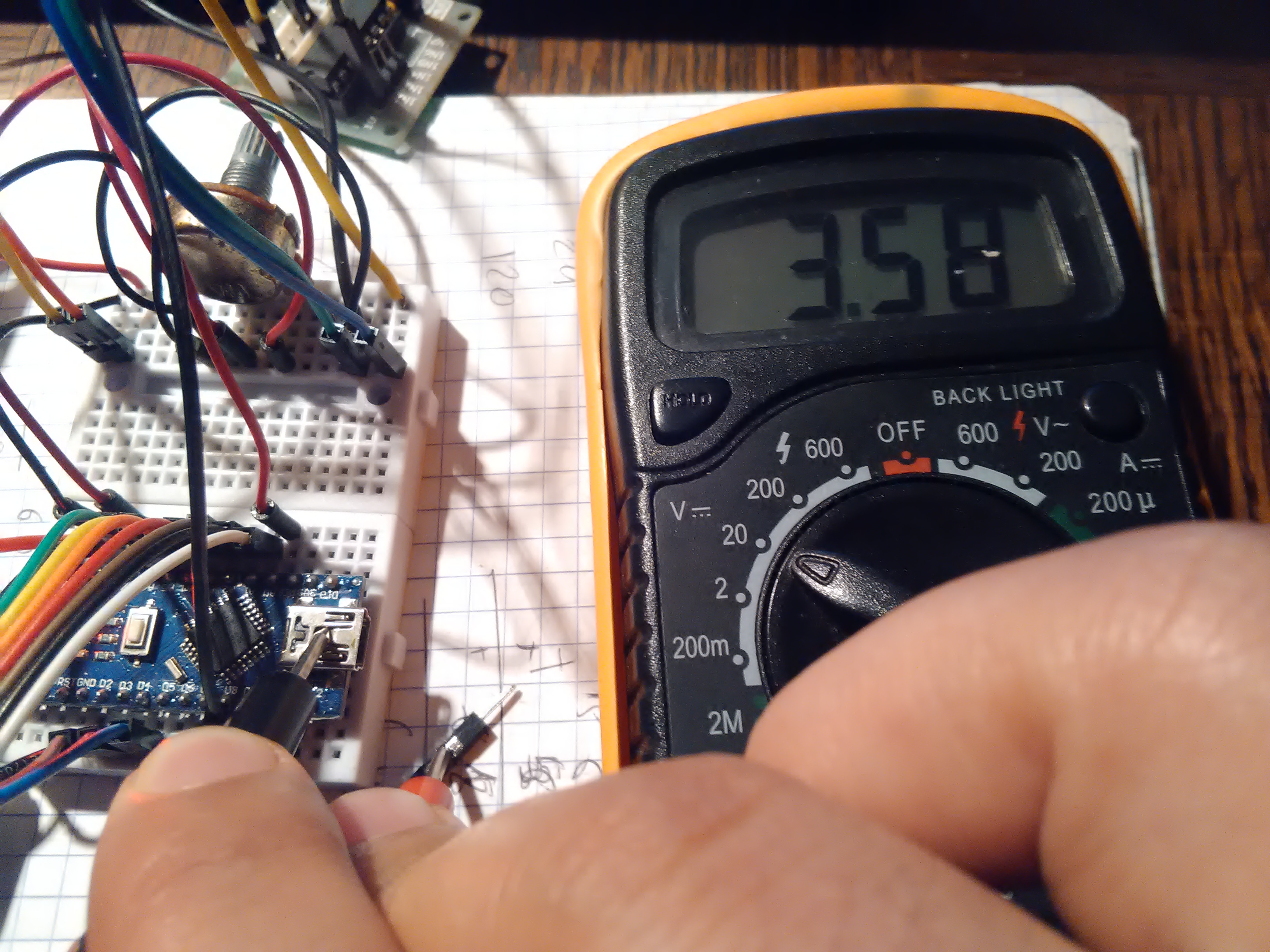 Adaptateur de niveau du 5V au 3V3 avec Arduino - Alimentation 3v3