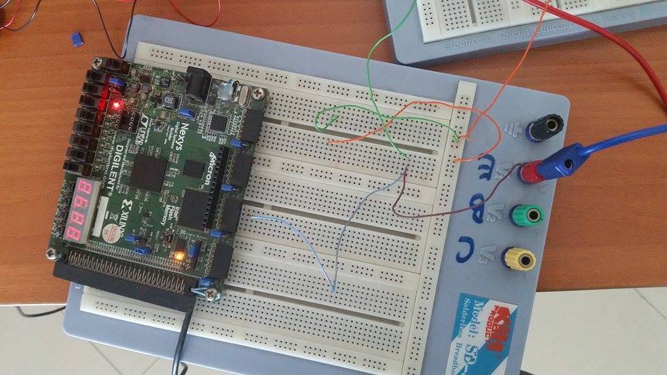 Projet électronique FPGA 8 Commande d-un moteur à CC – V2 - Photos implimentation (4)